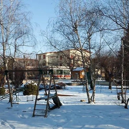 Hotel Restaurant Pavillon Carina 2*